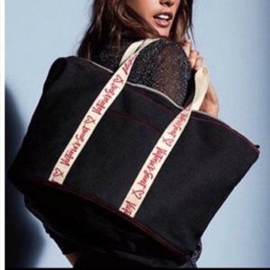 VICTORIA 'S SECRET BLACK WITH RED/WHITE LOGO WITH HEARTS STRAPS CANVAS TOTE BAG!
